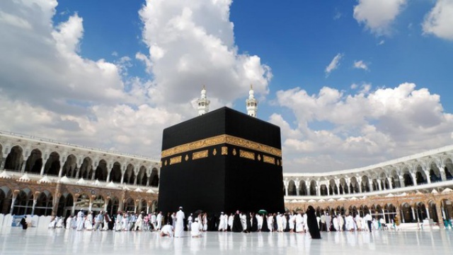 HAJI REGULER DAN HAJI KHUSUS